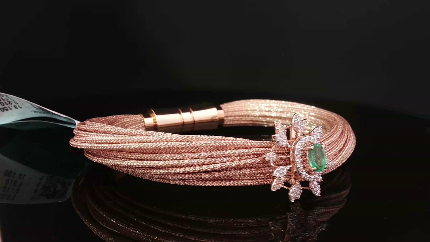 Elegant Oval Green Emerald and Pear Brilliant Diamond Rose Gold Chain Bracelet