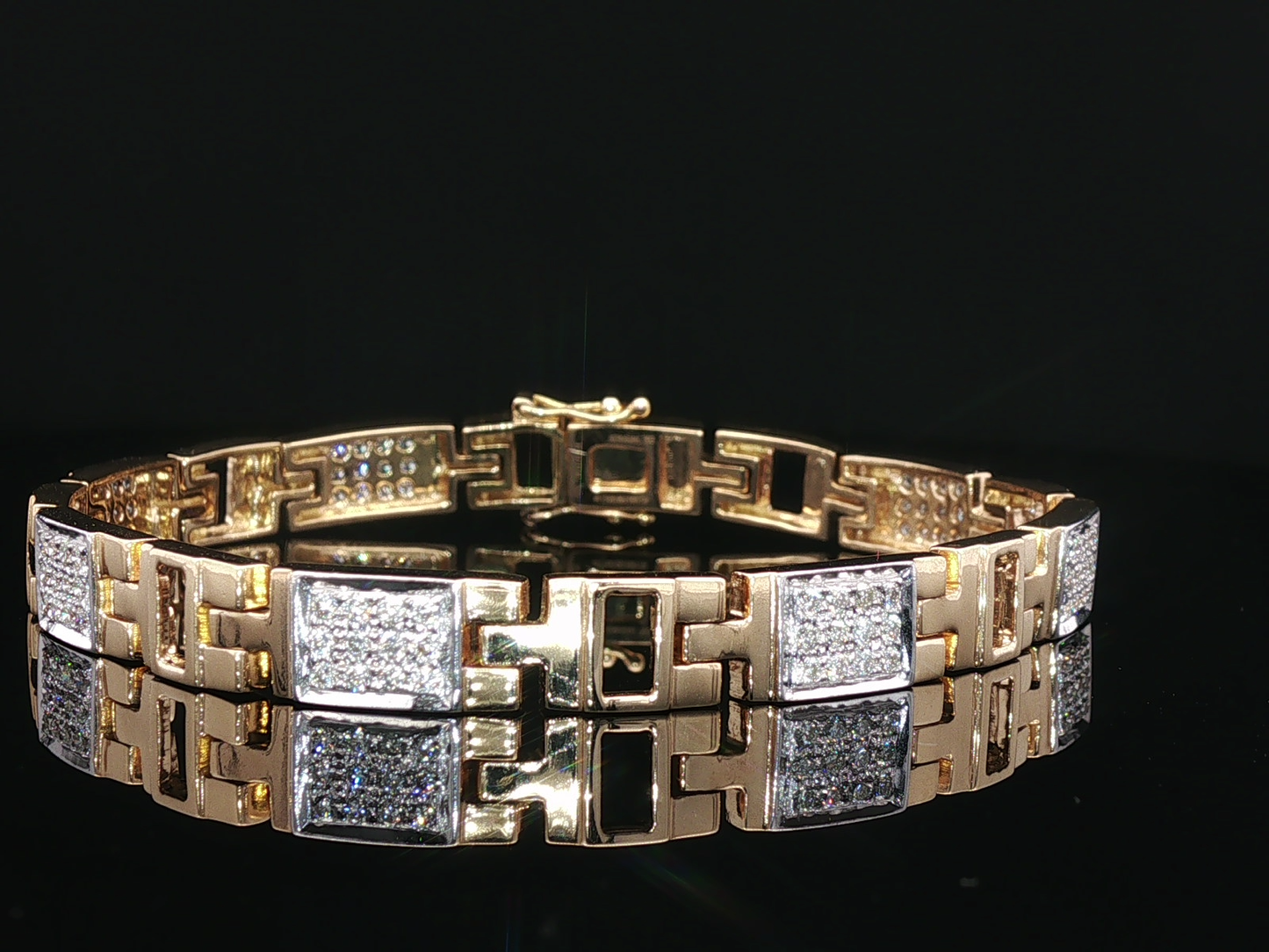 Geometric Yellow Gold and Diamond Link Bracelet