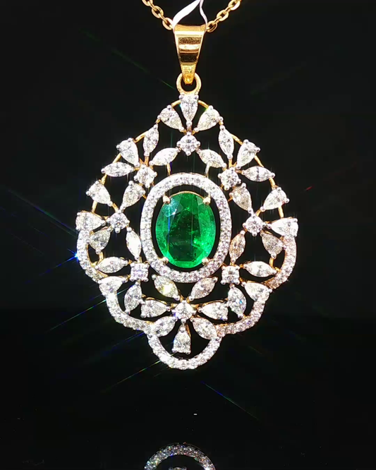 Classic Oval Mixed-Cut Green Emerald Solitaire Pendant in Polished Yellow Gold