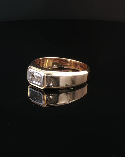 Emerald-Cut Diamond Bezel-Set Signet Ring in Yellow Gold