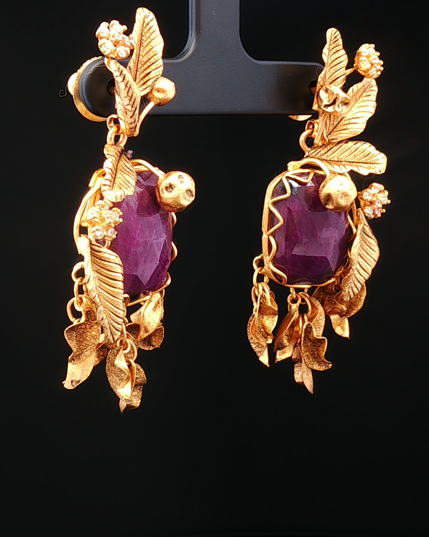 Vintage Botanical Motif Ruby and Diamond Gold Dangle Earrings