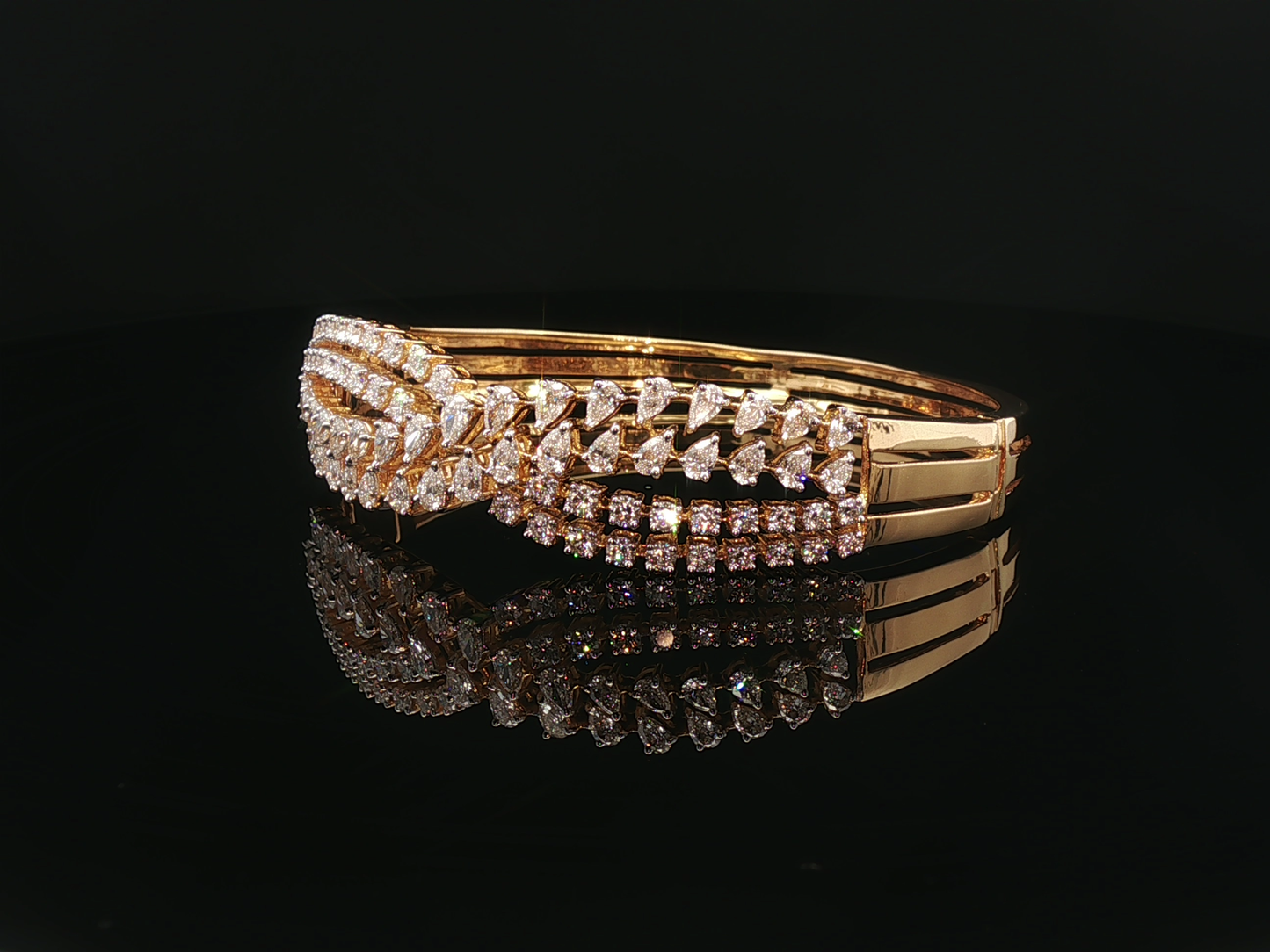 Multi-Strand Pear and Round Brilliant Diamond Bangle in 18k Yellow Gold
