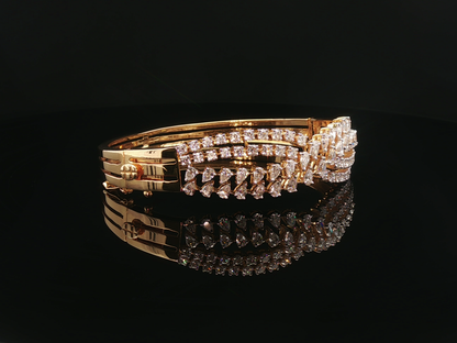 Multi-Strand Pear and Round Brilliant Diamond Bangle in 18k Yellow Gold