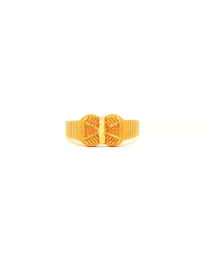 Textured Geometric Signet Ring in Yellow Gold Gents ring